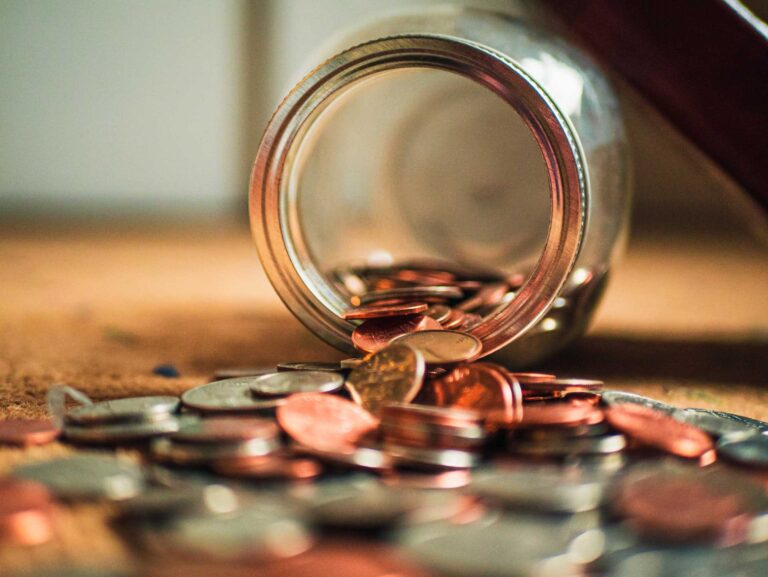 What is an emergency fund and how to invest in it?